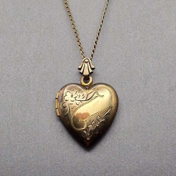 VTG 1/20 10K GF Heart Locket Necklace 18" Floral Etching Rolo Chain Hair Keepsak - Picture 1 of 10